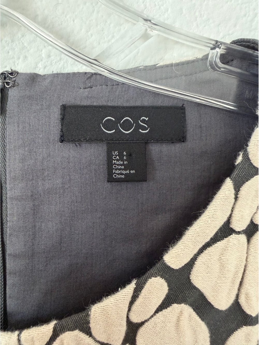 COS 3/4 Sleeve Round Neck Tiered Gray/Cream Textured Jacquard Mini Dress Size 6 - Picture 8 of 9